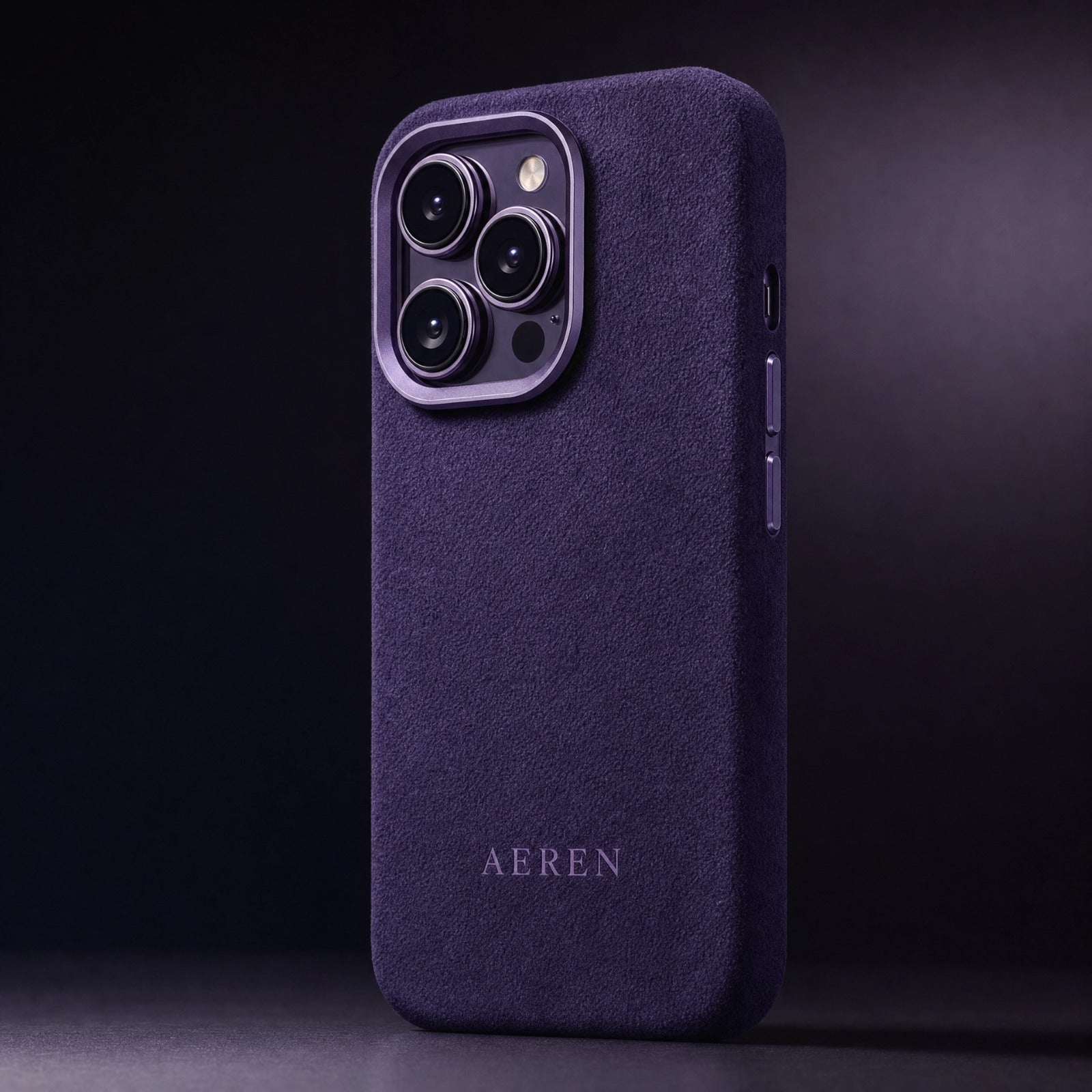 iPhone 16 Pro - Alcantara Case